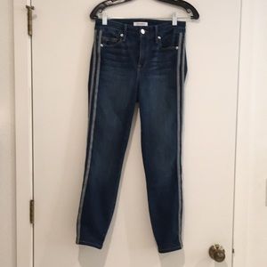 Good American denims with side stripes. Size 2/26